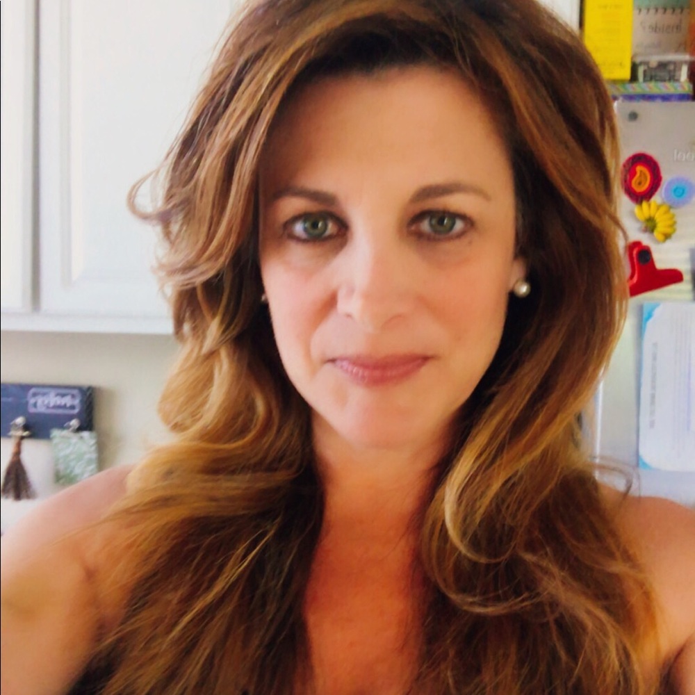 Meet your Posher, Julie